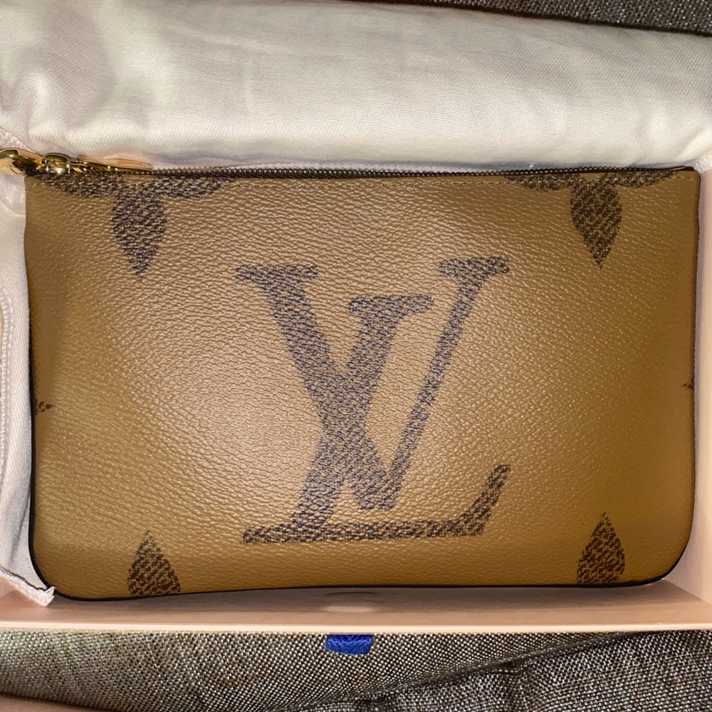 Double Zip Pochette Reverse Monogram